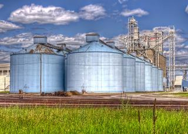 Silos različnih velikosti
